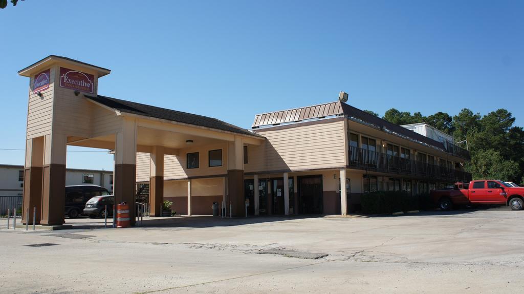 Executive Inn & Suites Orange Exterior photo